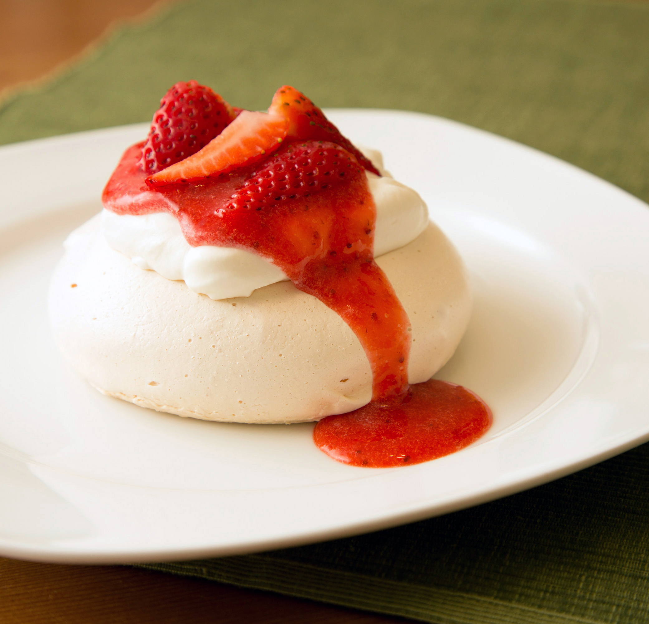 Individual Strawberry Pavlova | The Missing Lokness