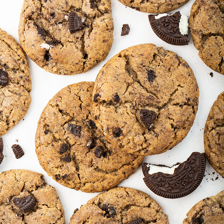 Chewy Cookies And Cream Cookies The Missing Lokness